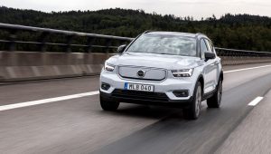 Volvo XC40 face